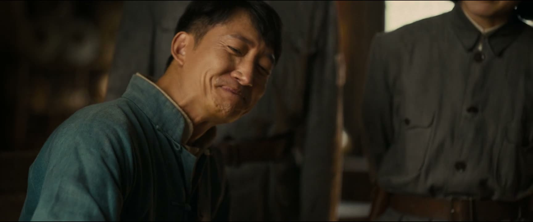 刚才那话 我们可是都听见了啊