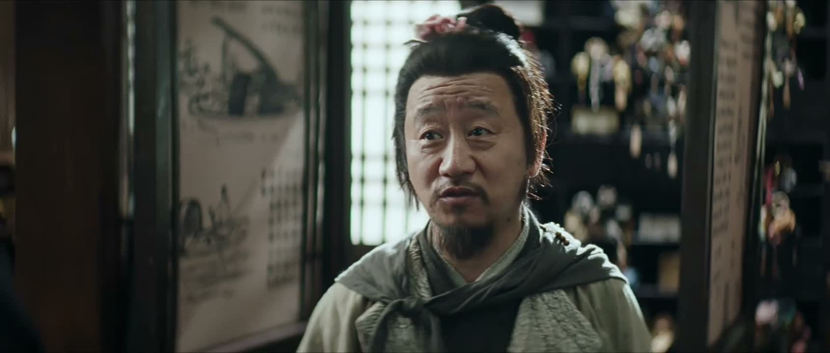 王定荣说他的腿是摔断的