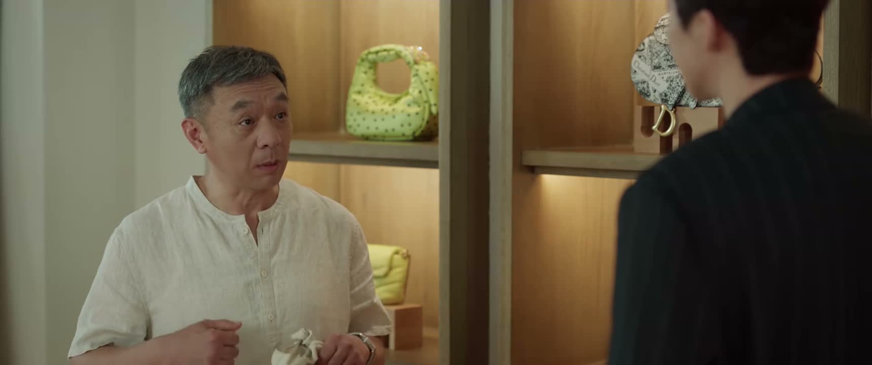 挎起漂漂亮亮的 不挑人