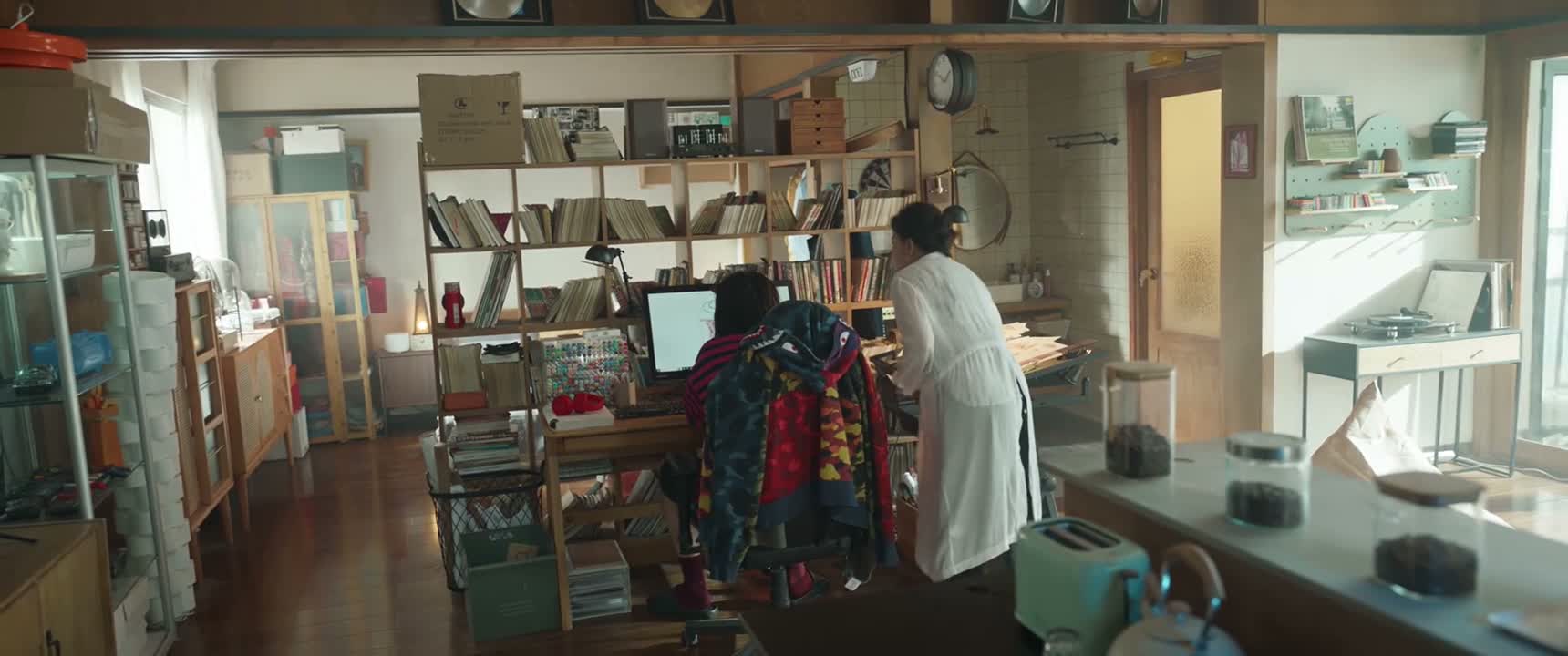 你 你让他两句不行吗