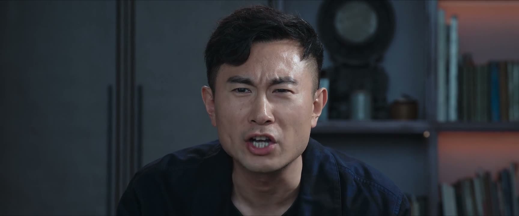 你想找死啊 我说了 谁动她