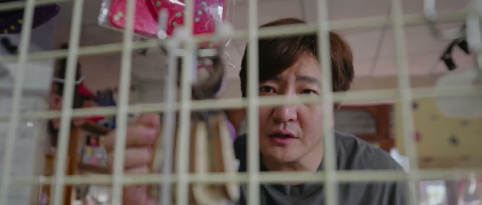 不应该是开酒吧吧