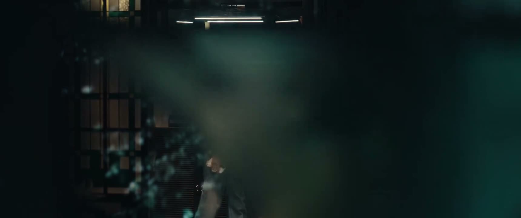 给媚留个门吧 不要反锁了