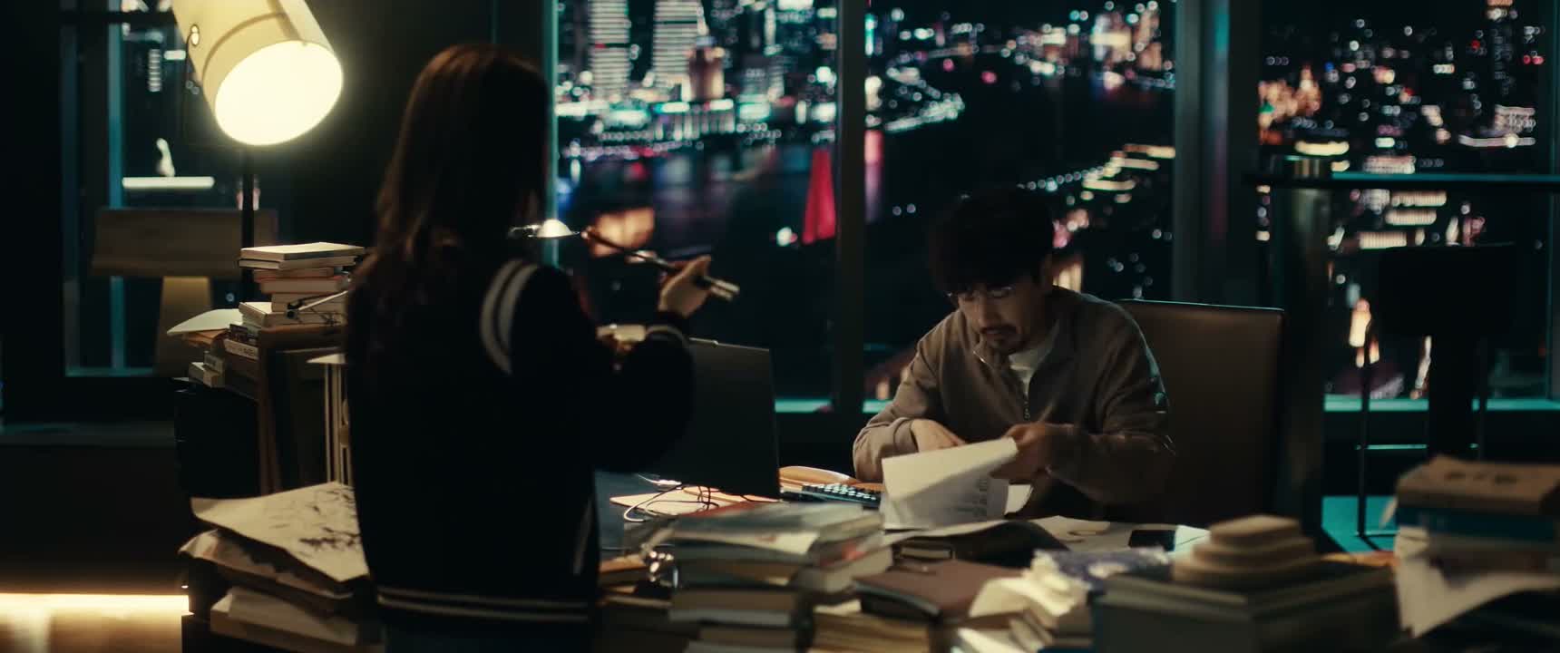 何韩老师 我 吃好了 那我先走了 好 好 行