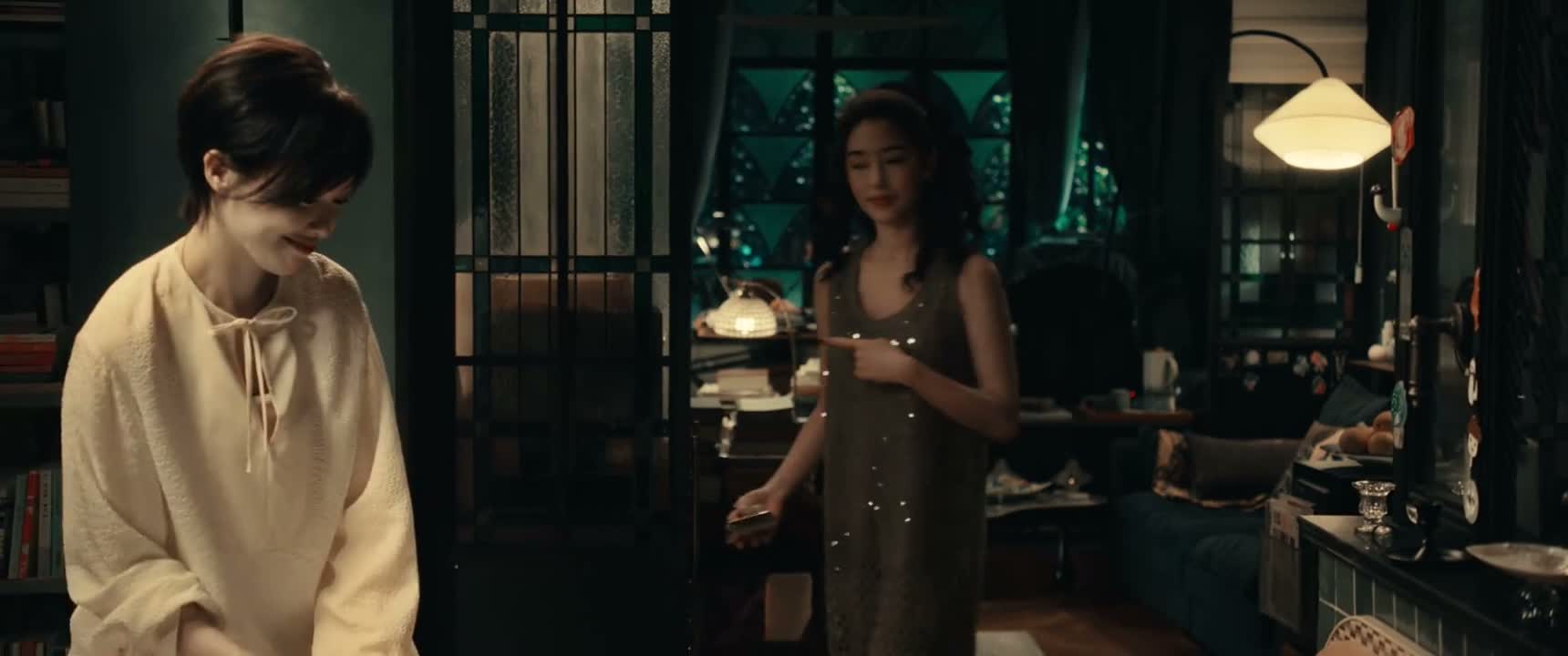那我们多聊一会儿吧 没准她等下就回家了