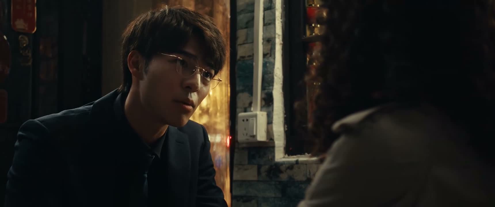 但他联络过你吗 他跟你解释过吗