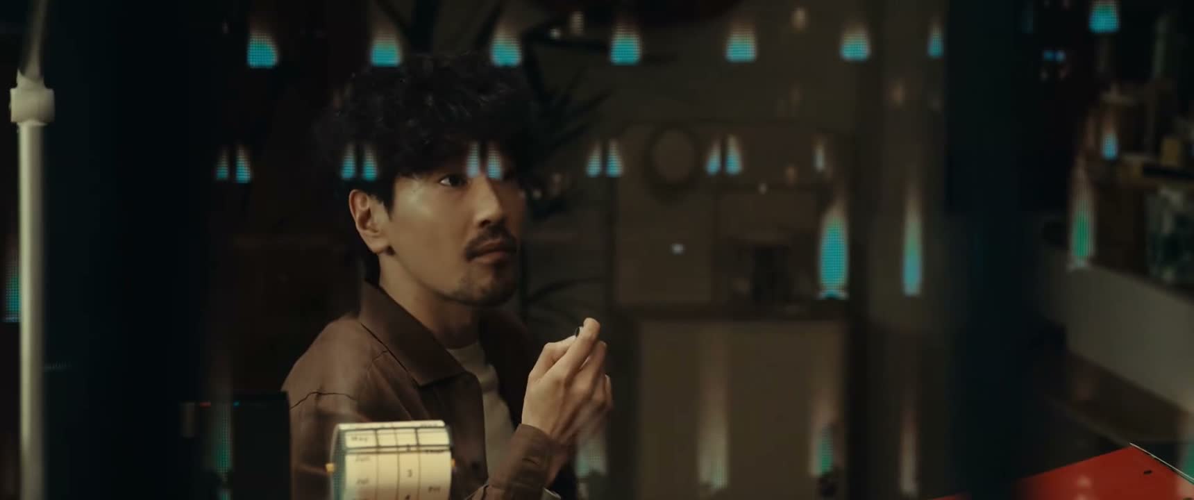 你给我出去 你就是想看我笑话是吧 我没有