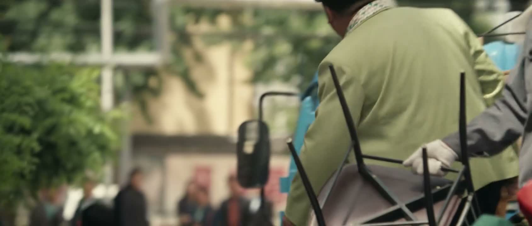 你个兔崽子 嘴给你撕了
