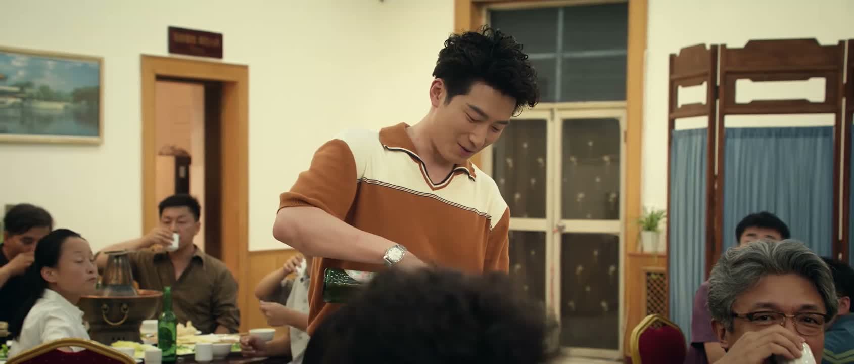 我想敬一下忆秦娥同志