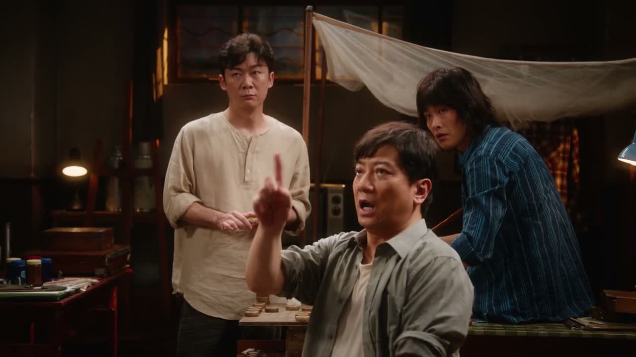 让咱们抱抱他
