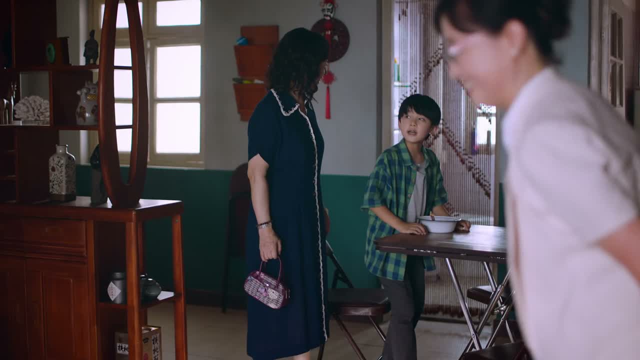 喝茶行吗 行行  喝什么都行