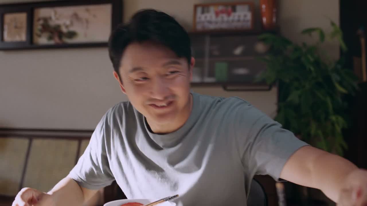 慢点吃啊别呛着