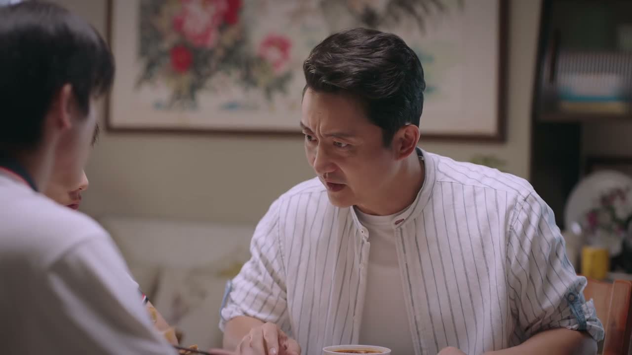 你们得 有点当哥哥的样