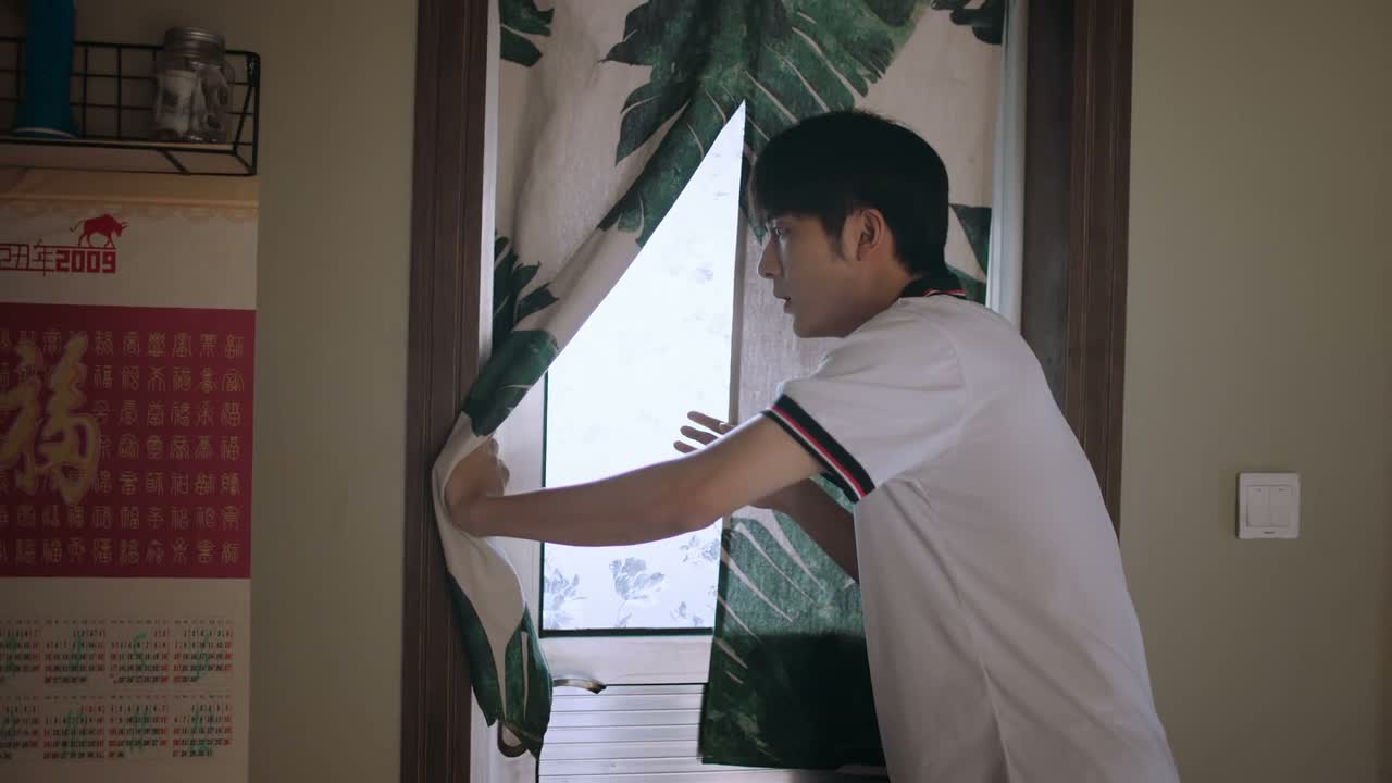 我在拉屎
