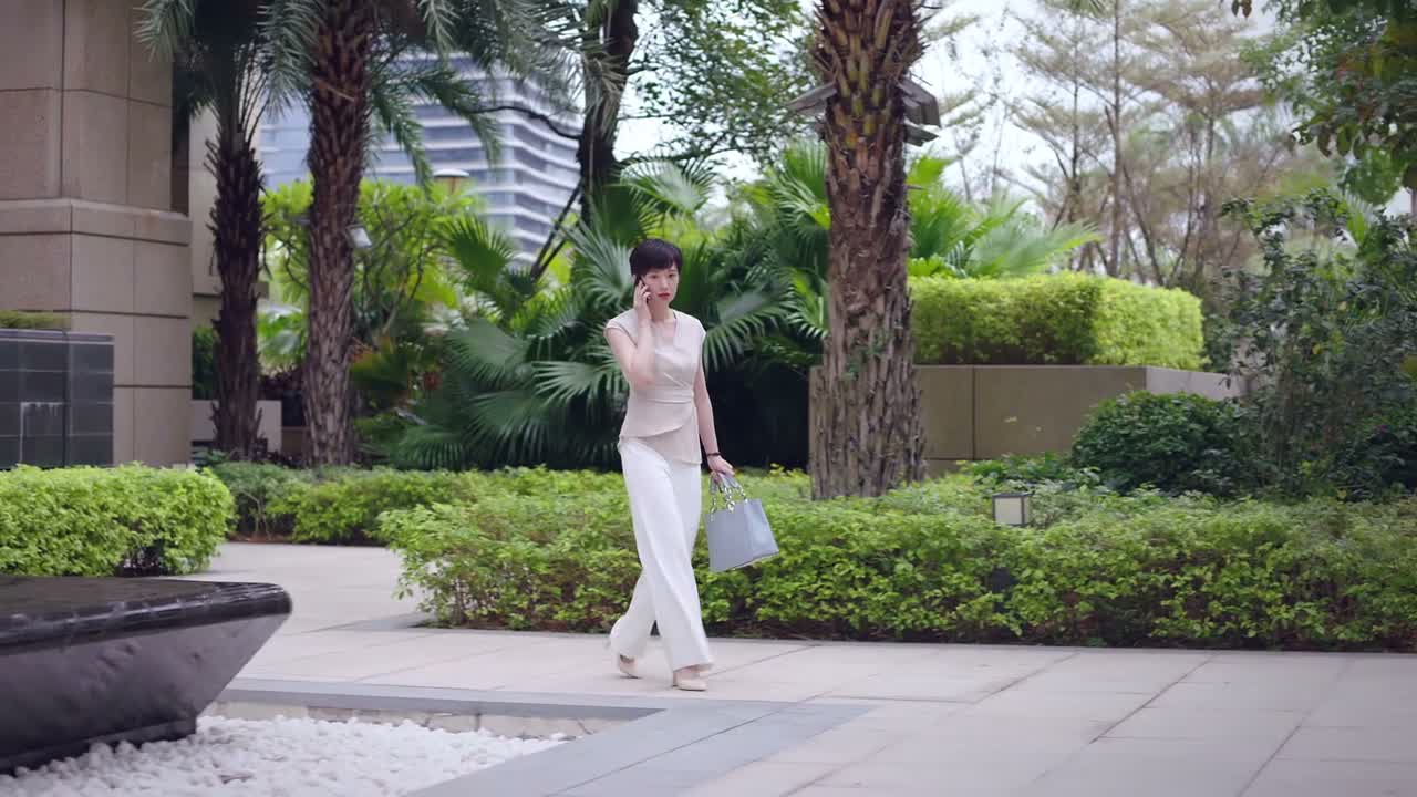 冬冬不见了 不见啦