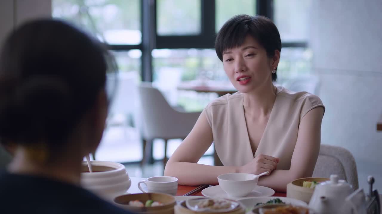 那是因为你跟妈都一样
