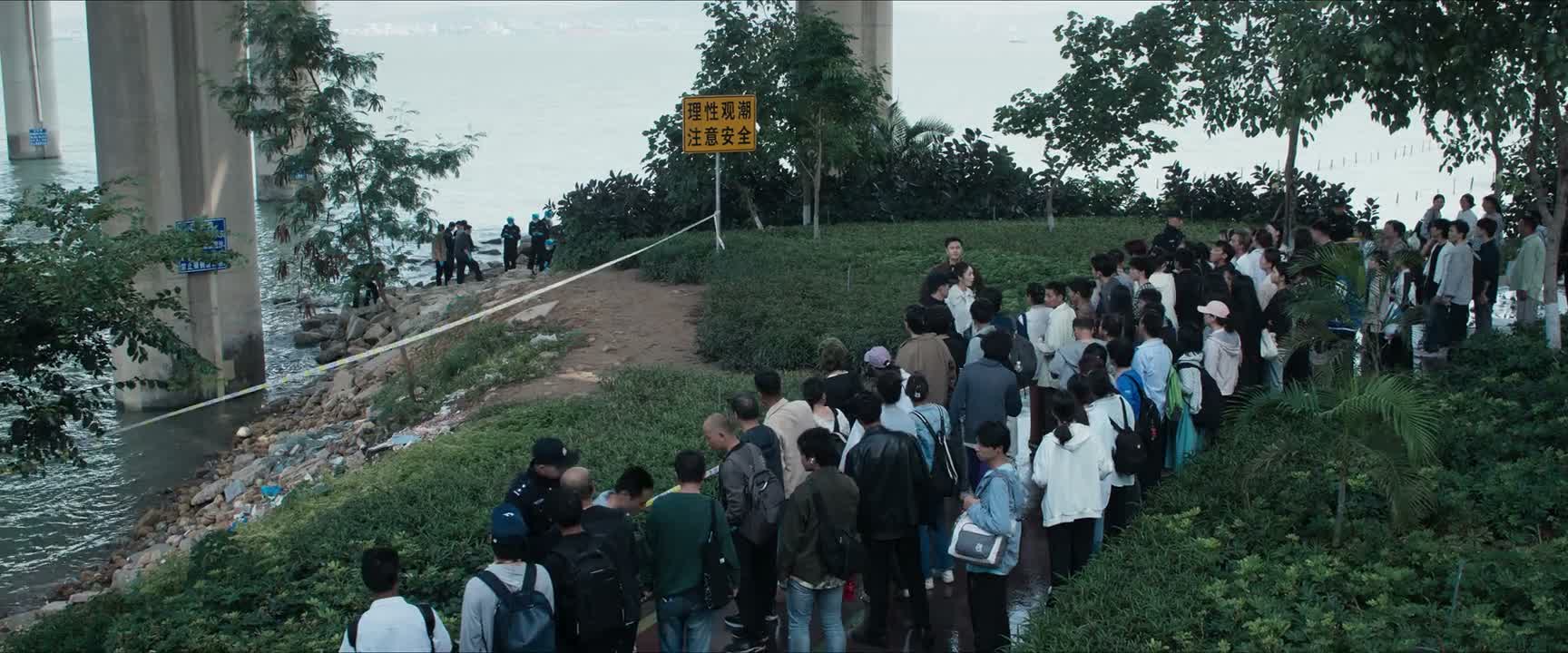 大家也可以留意一下 身边有没有走失的人