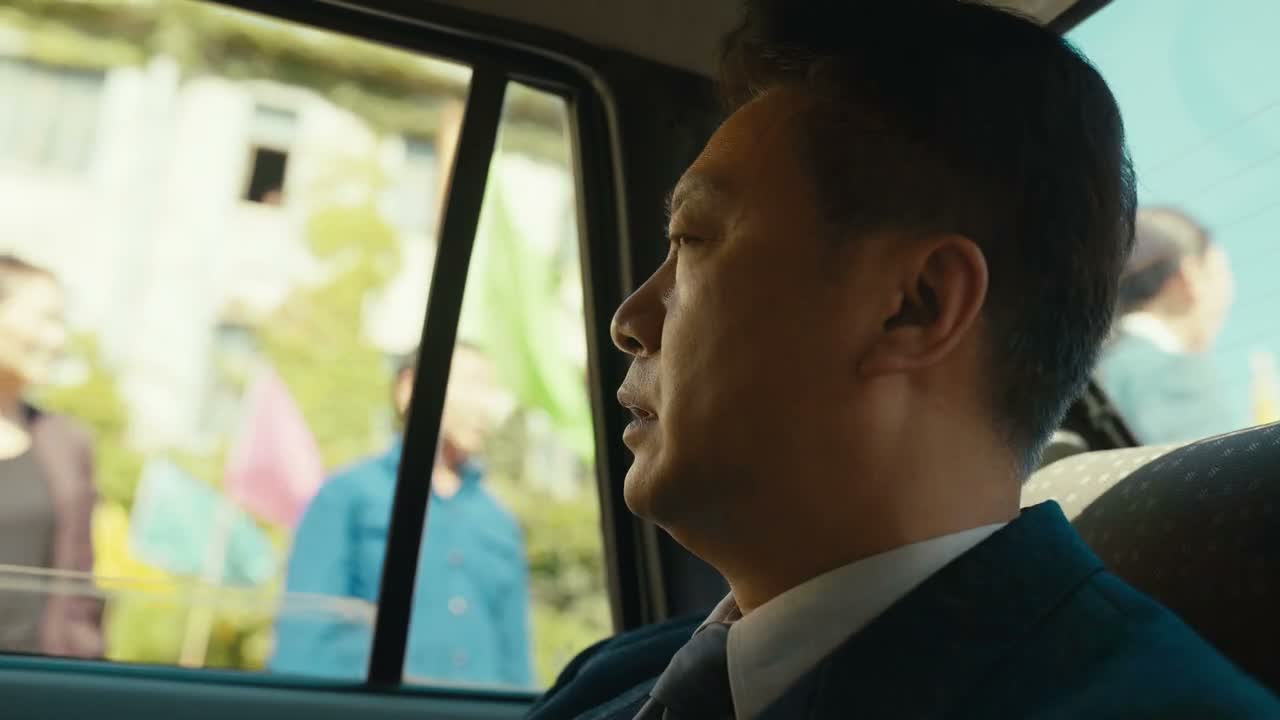 他连刚调过来的孟厂长都敢打