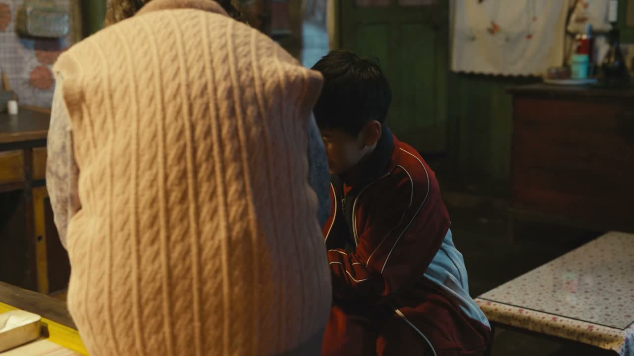 我爸也没个轻重