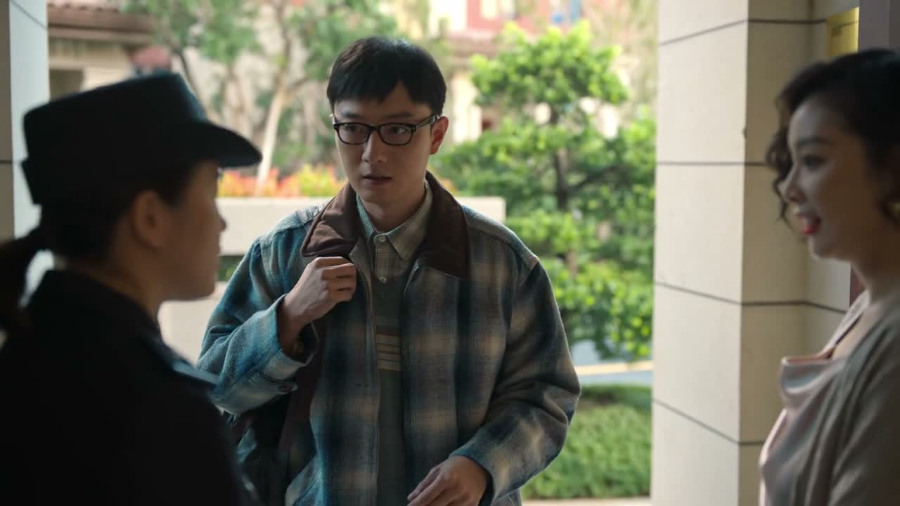 稍等 看一下身份证