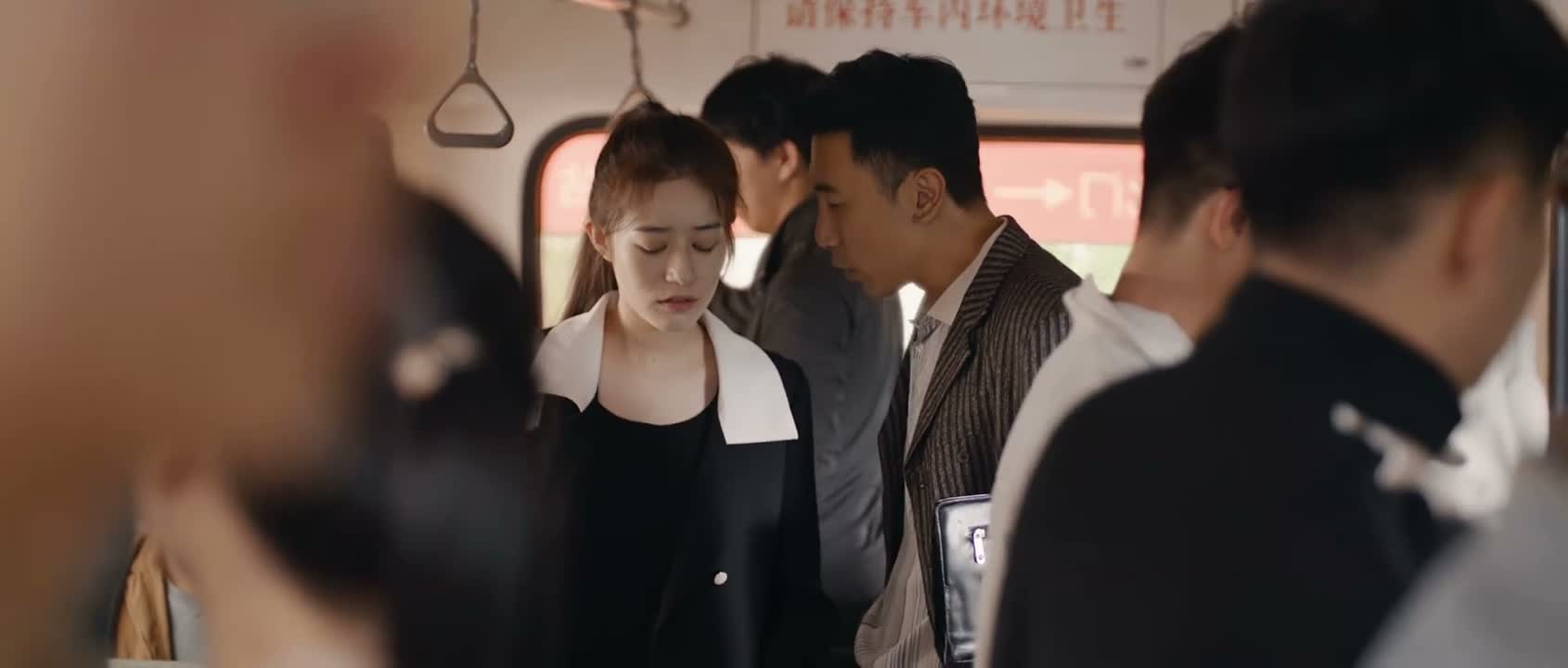 小时候邻居 过去打个招呼