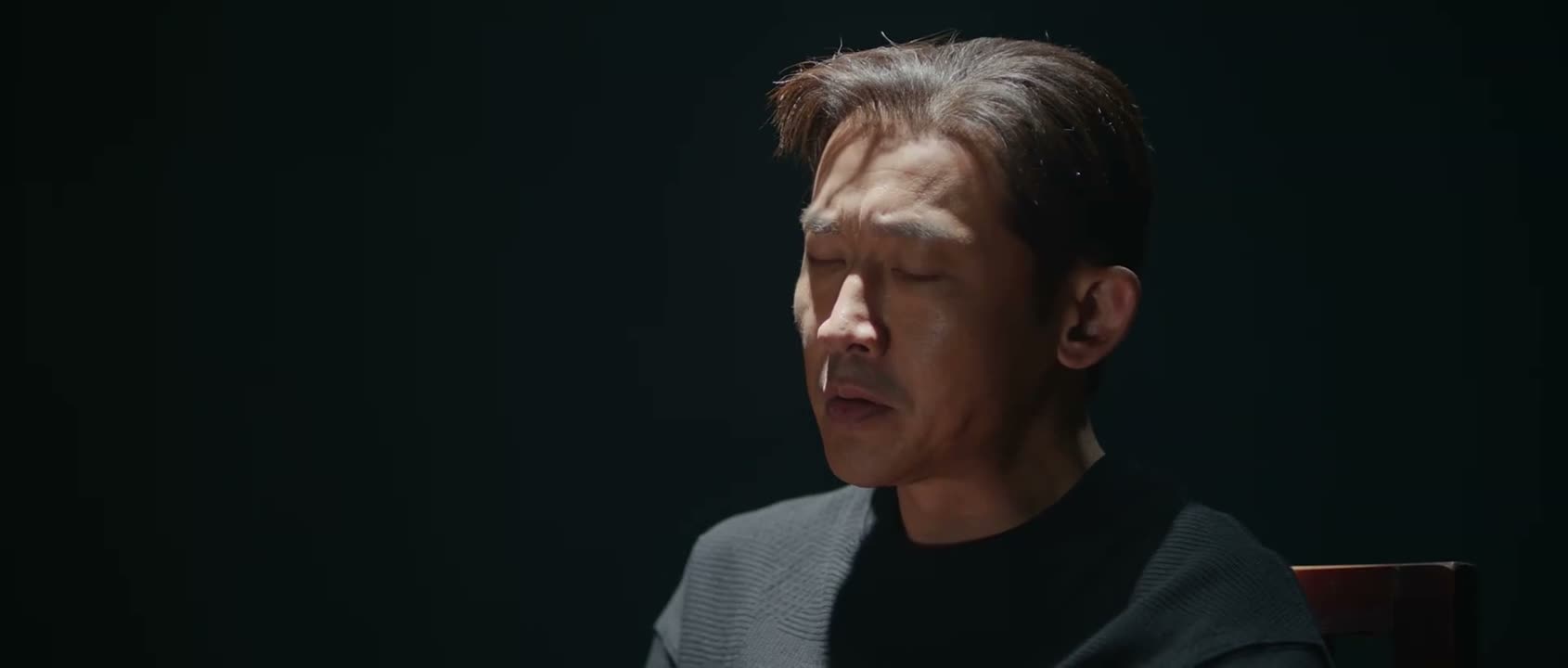 怎么又出现第四个人了
