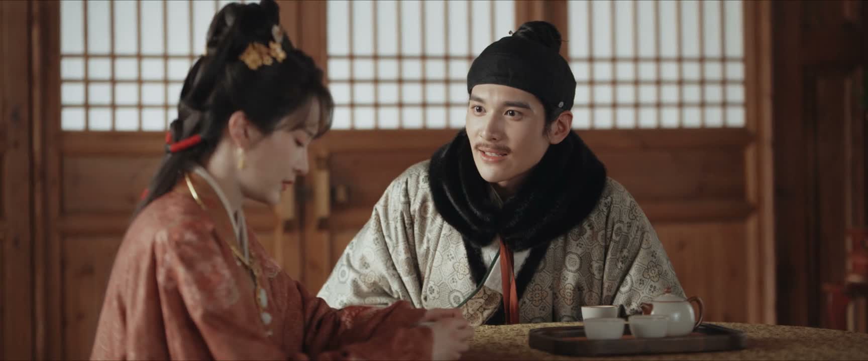 那晚点你同我一起去吧