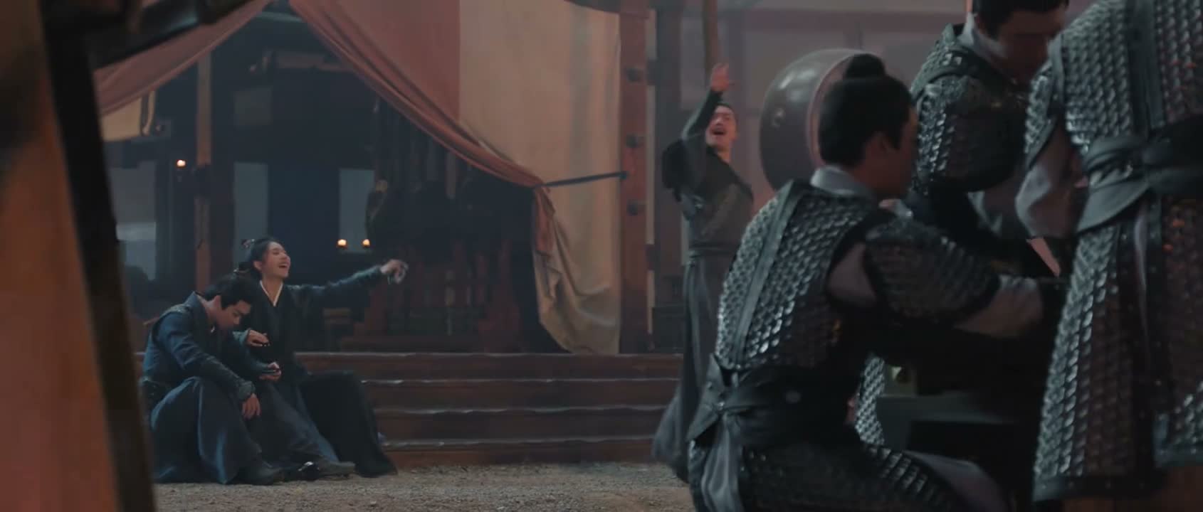 来了 咱喝一个 孟校尉