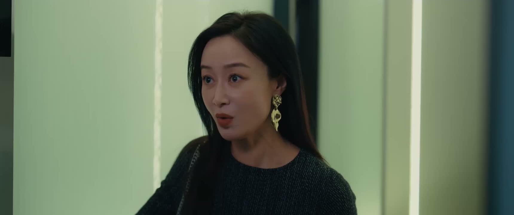 你先管好你老婆吧