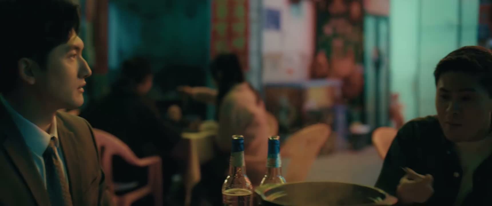 事还没聊明白呢