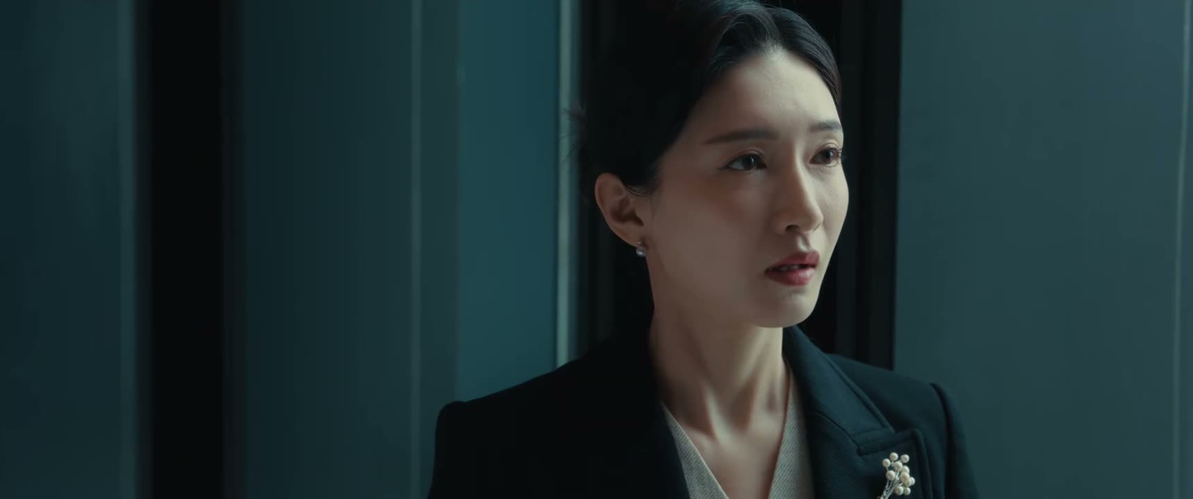 因为你不具备一个 高级管理者的素质