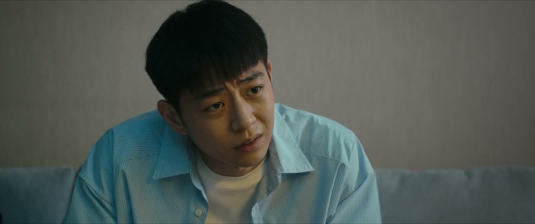 你咋能吃得下去饭的啊