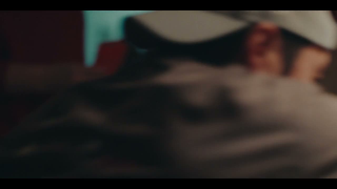 赶快过去跟阿公敬酒