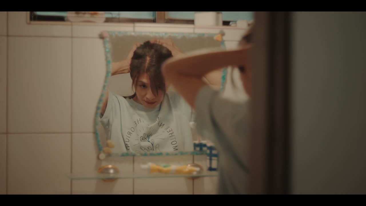 那你知道他最近爆红的事吗?