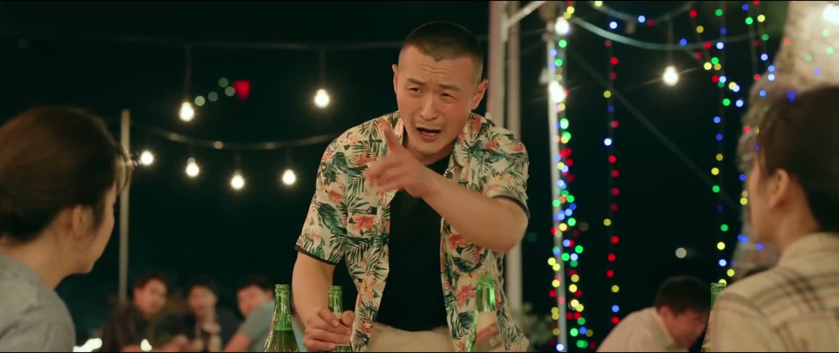 看得起他 看不起我
