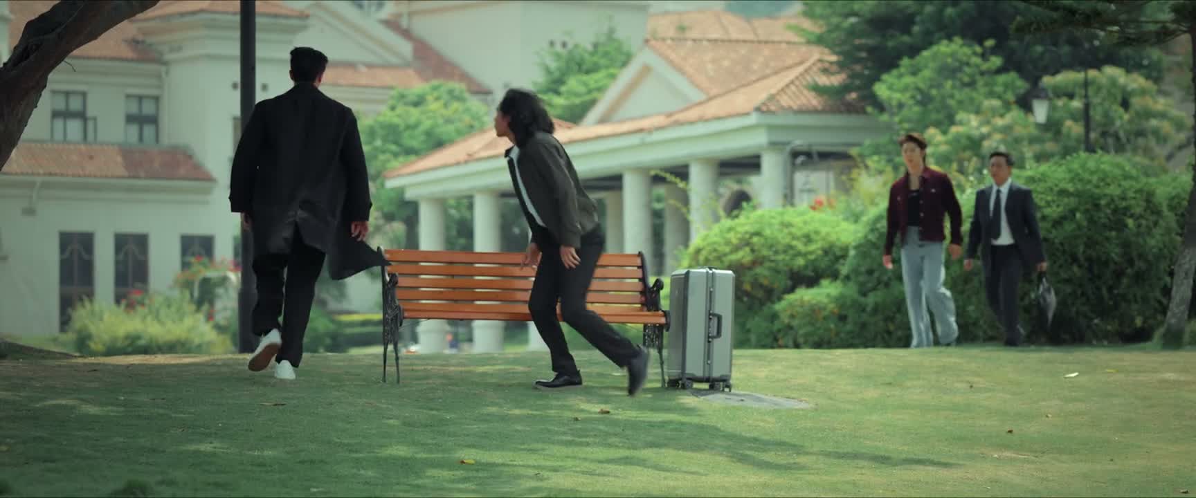 不是 你答应我的 我 我知道的 都告诉你了