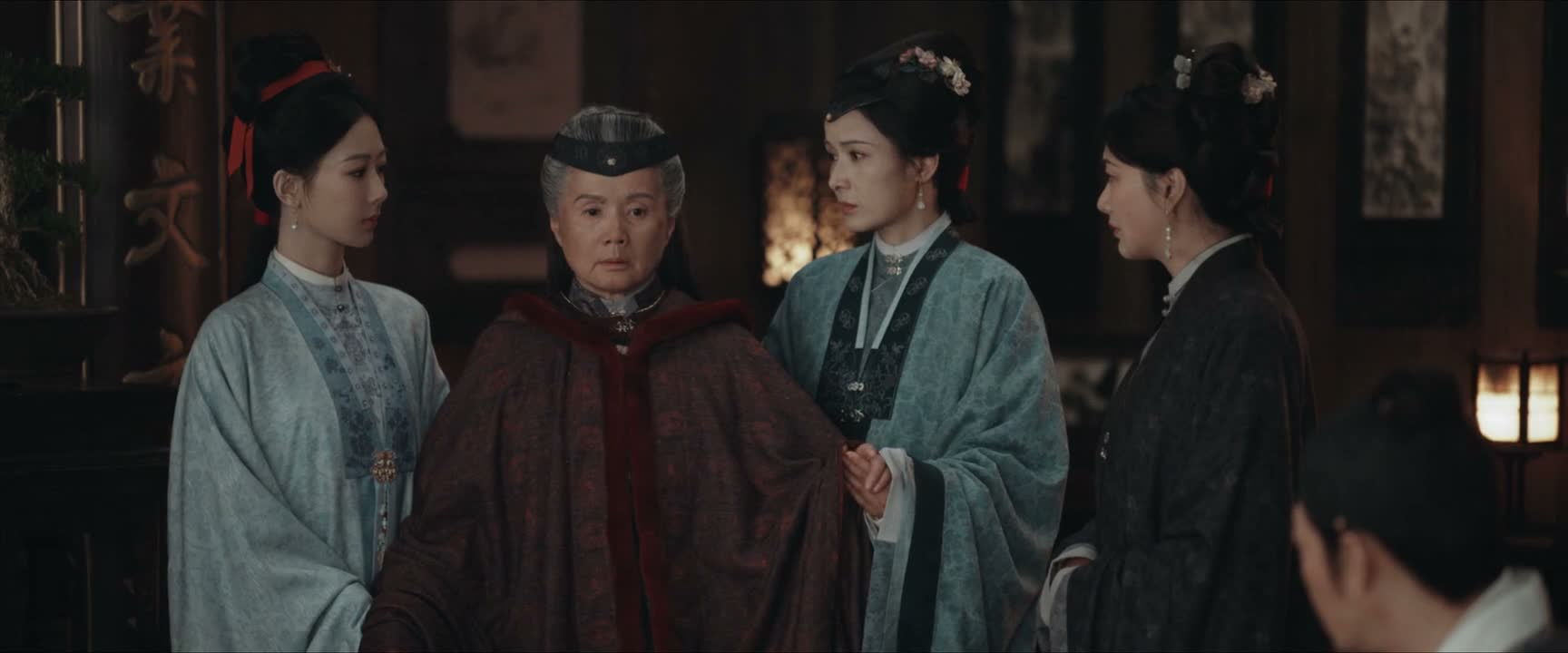 各回房去吧