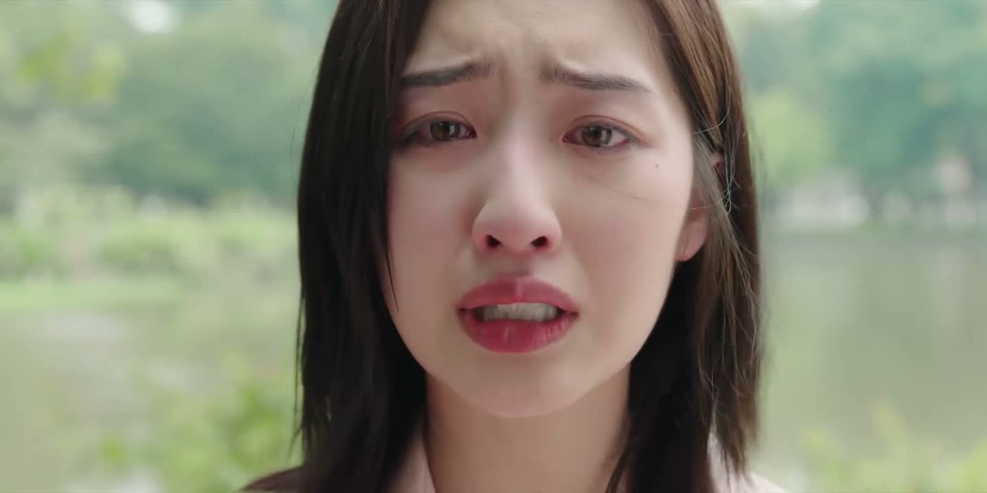 我随时都可以帮你去揍她