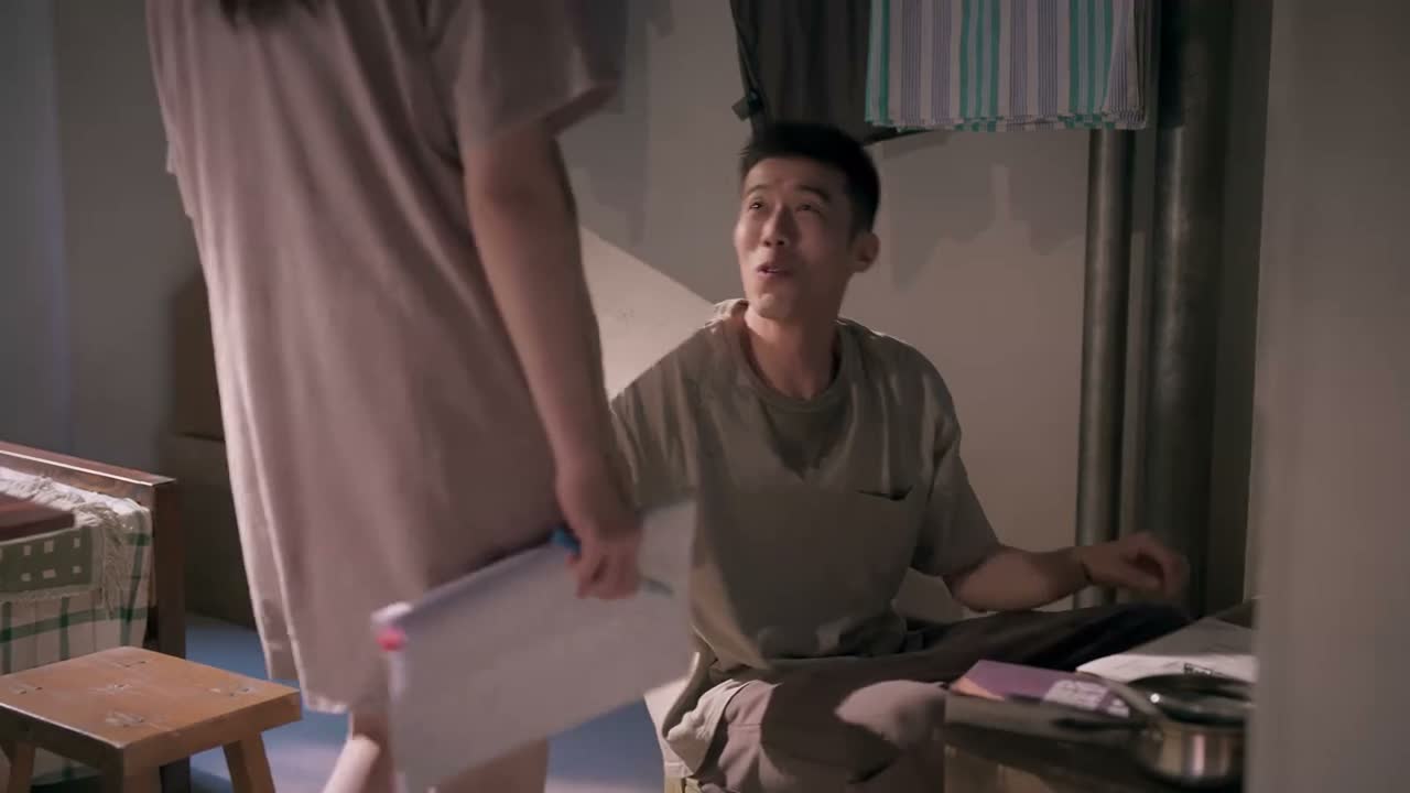 我没说大胸 你先看