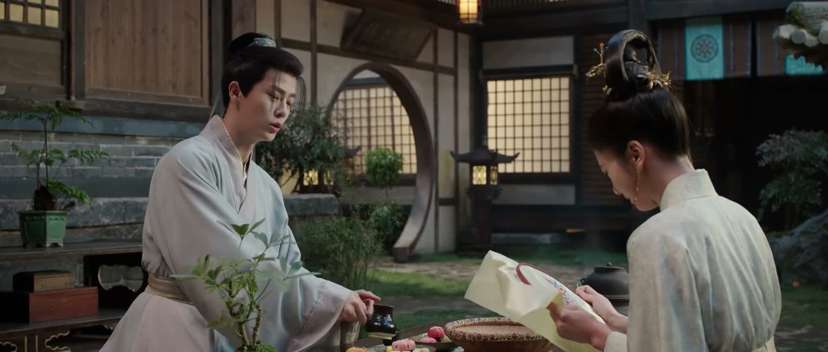 好端端绣着花你哭什么