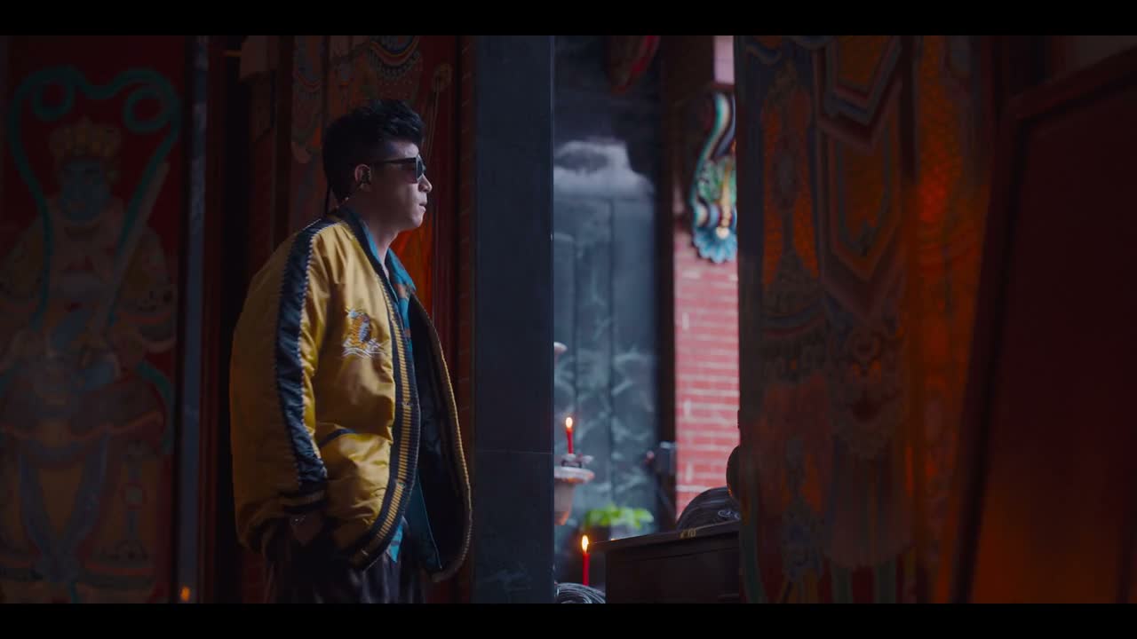 你小时候很喜欢骑车