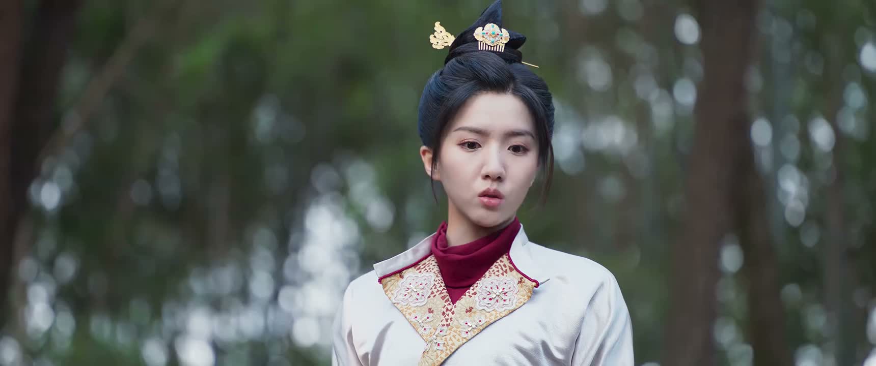 身上都有被虫子咬过的痕迹