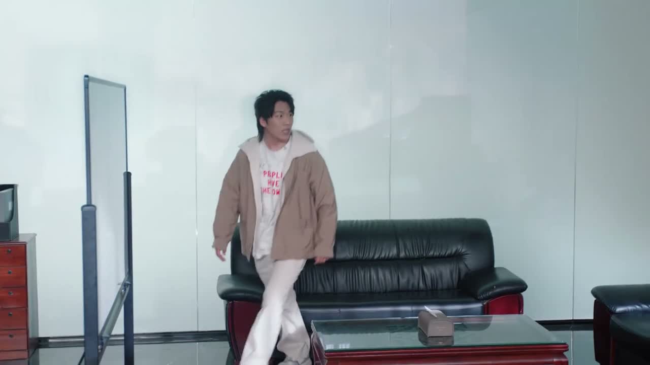 我也确实 应该跟他们算算账了 我让圆梦的朋友们