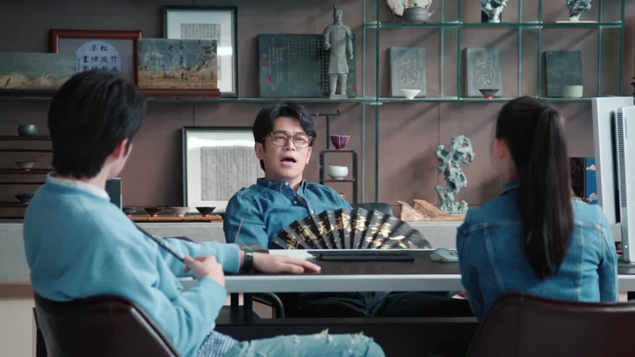 这样我先试试 你们谁也不许跟裴总说啊