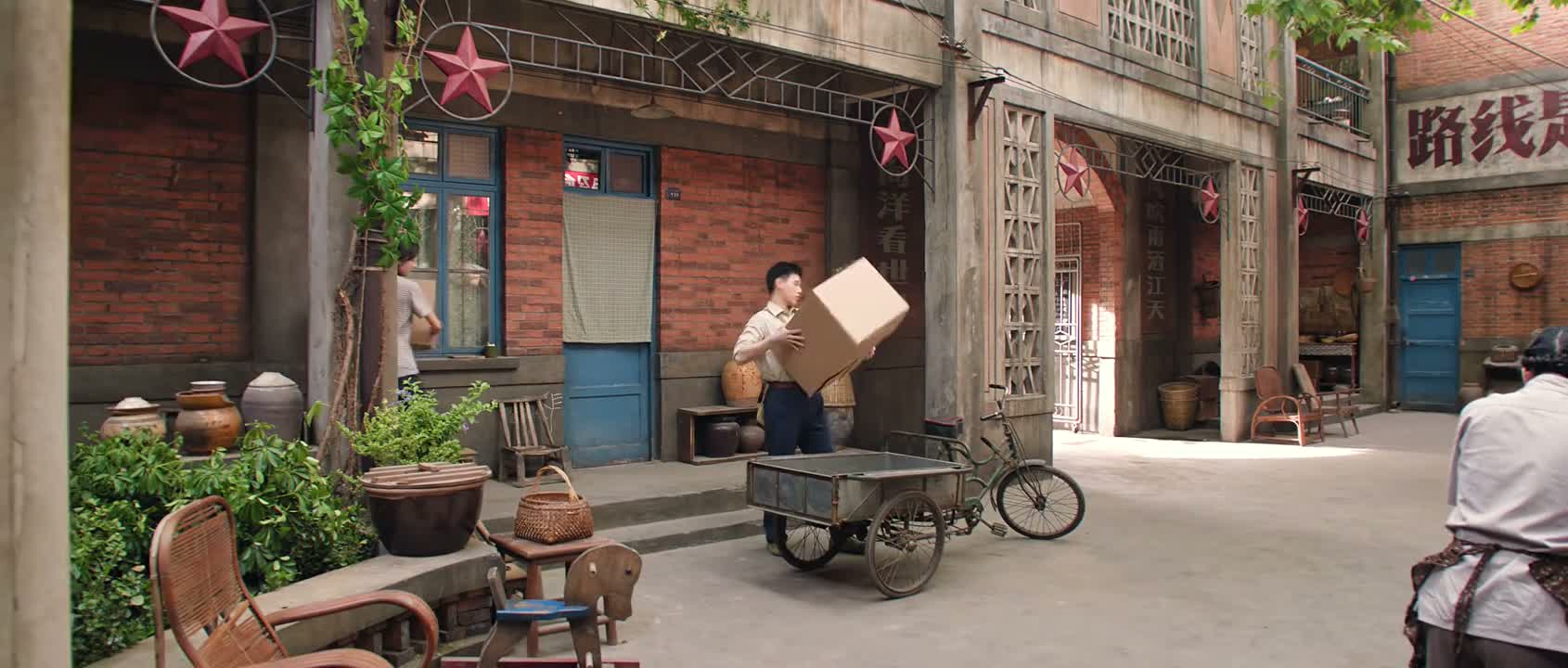 我蹬三轮的技术跟骑车一样