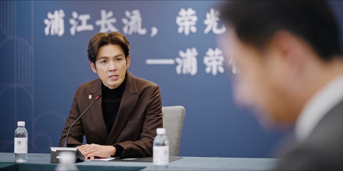 就让底层的服务员出来背黑锅