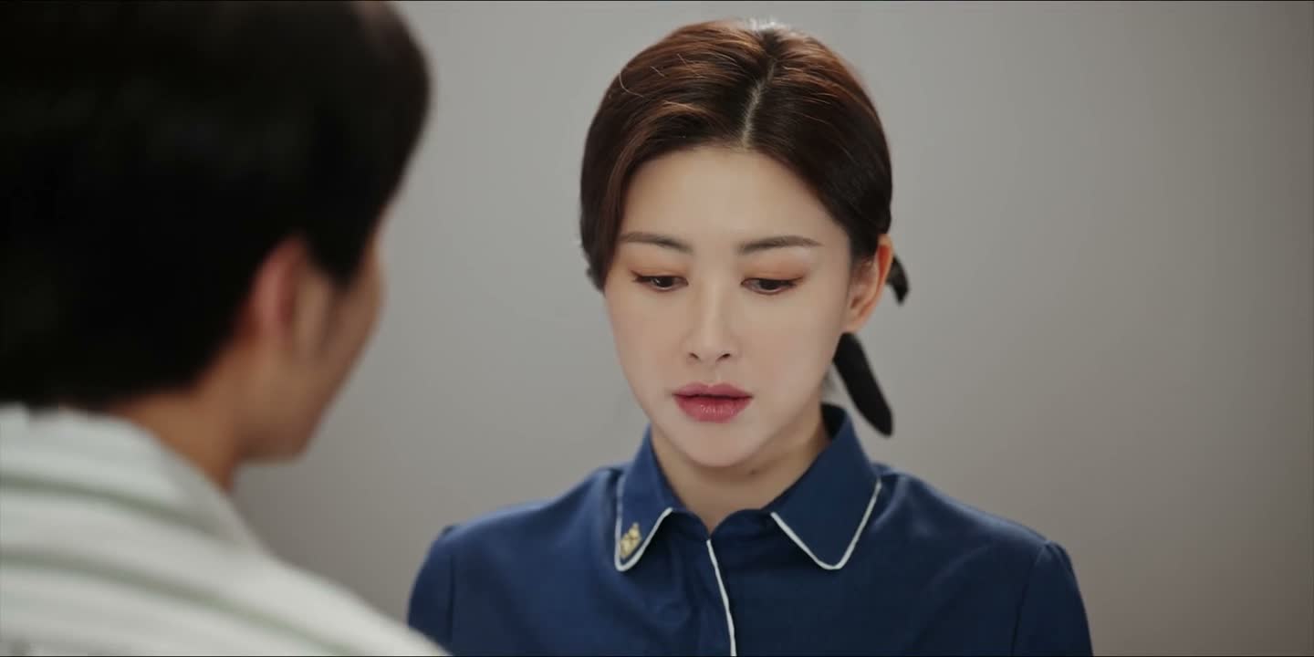 我想问问你是帮谁背的锅