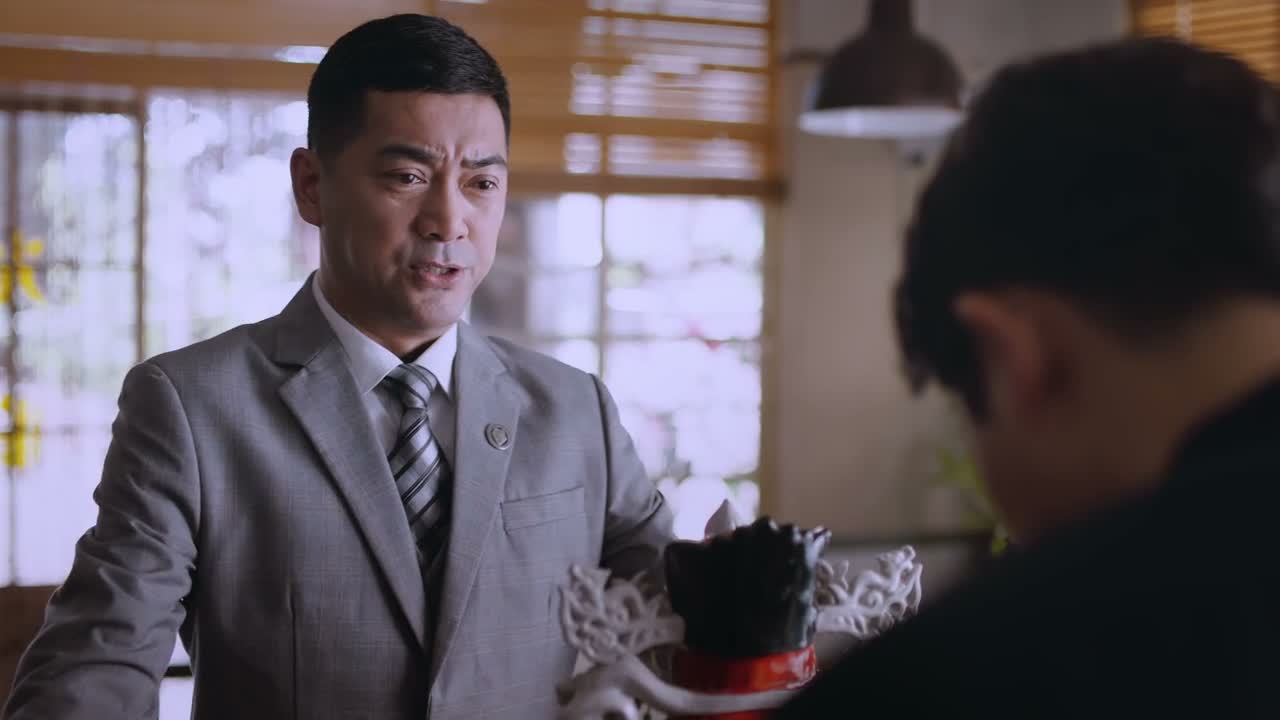 你是嫌一百万少了是吗