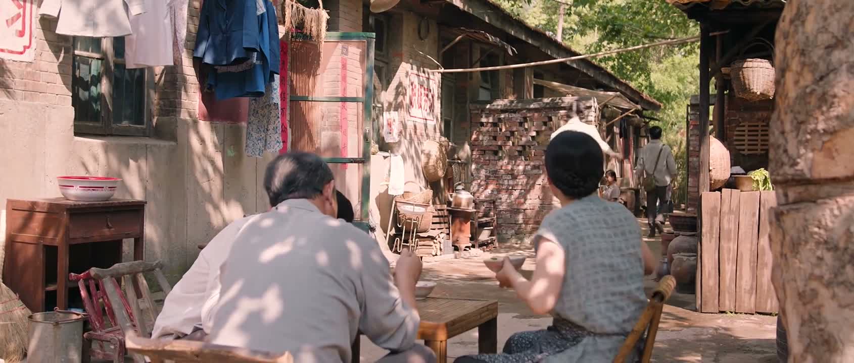 林梅 妈 先别管他们
