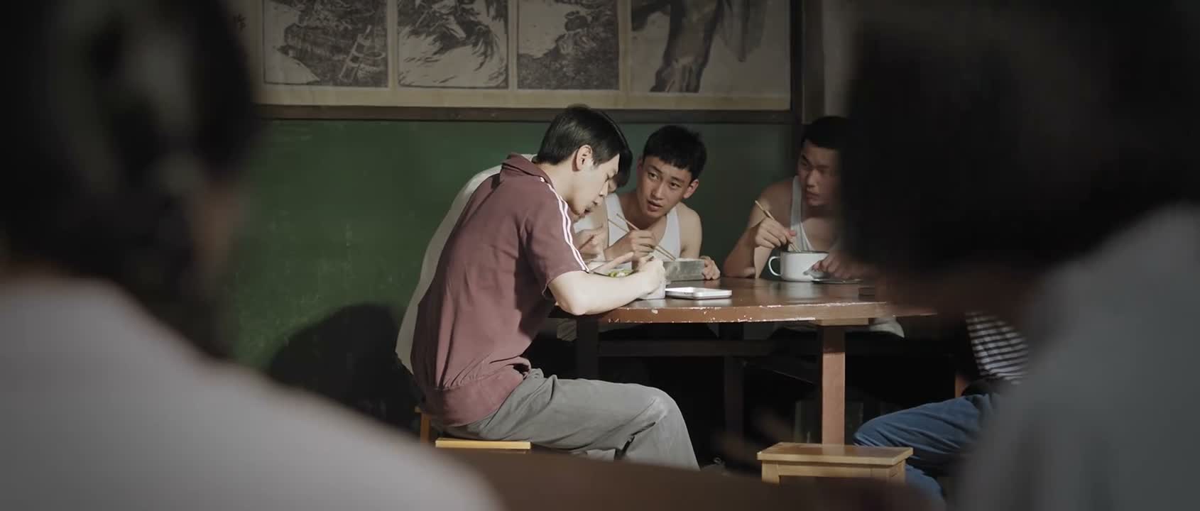 手头肯定比我们都宽裕